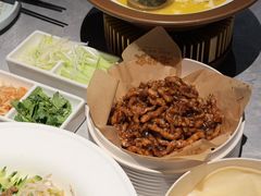 -老郑家东北春饼(龙悦居店)