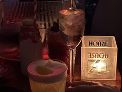 -TZ House音乐现场(来福士中心店)