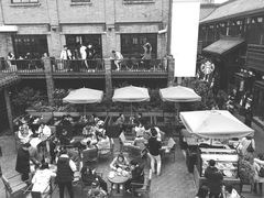 -星巴克臻选(成都宽窄巷子店)