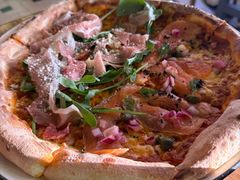 烟熏三文鱼披萨-PIZZA BIANCA(万象城店)