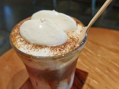 -Metal hands·铁手咖啡