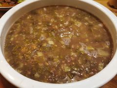 酸菜豆豆汤-郑件洋芋饭庄