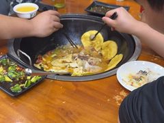 -曹丞相·地锅鸡·地锅鱼(武林店)