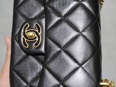 -CHANEL(恒隆广场店)