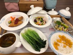-金芙美月子中心(财富别墅店)