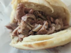 醇香板肠火烧-闫家驴肉老店(华电一校店)