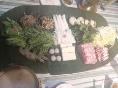 -慢丽江·云南野生菌土鸡锅(付家庄店)