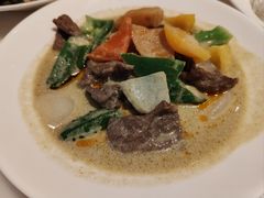 泰国青咖喱牛肉片饭-石板街港澳冰室(天环店)
