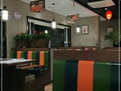 大堂-九府羊·鲜羊火锅·烤串(新华路店)