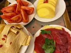 -山城年华老火锅(玉林店)