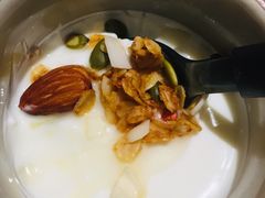 燕麦酸奶-长安记·大美陕菜(大族广场店)