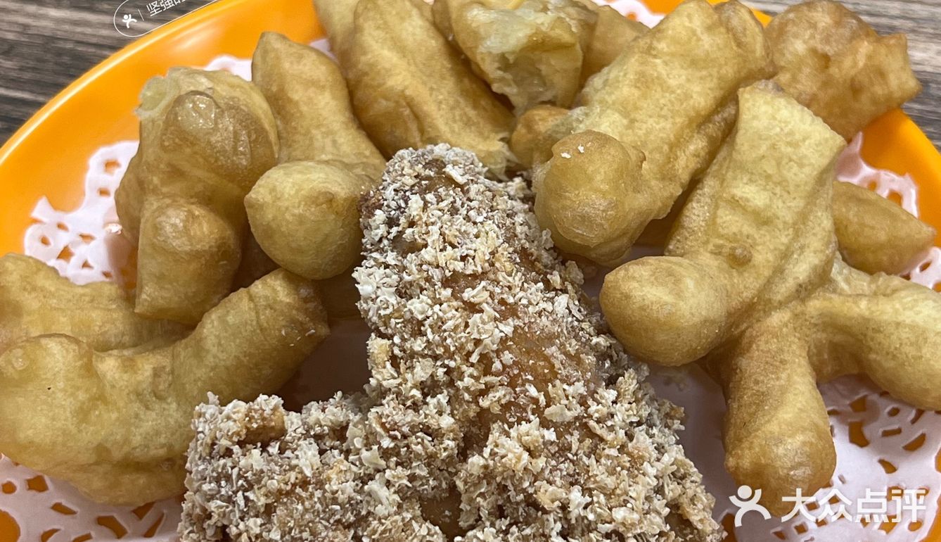 在深圳一定要吃这个香奈儿油条豆浆