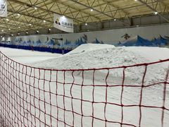 -乔波室内滑雪场