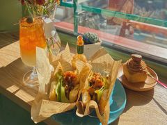 -Catch Bagel(芳草地店)