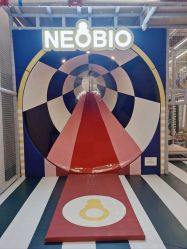 -奈尔宝家庭中心·亲子餐厅(北京东坝万达店)