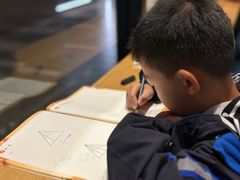 -星巴克(上海虹桥新天地二店)