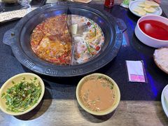 -宽板凳老灶火锅(南礼士路店)