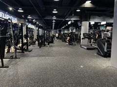 -TMG潮流健身(奥体莲荷里店)