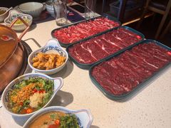 -牛村来人潮汕牛肉火锅(西单店)