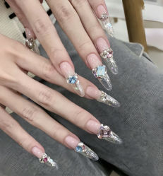 -LILY NAILS美甲美睫