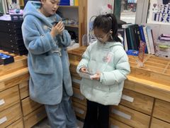 -豪门视光·星趣控·蔡司依视路眼镜代理商(中央大街店)