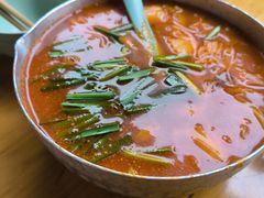 -叶伟胡辣壳面(两路口店)