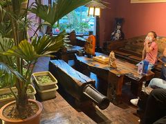 -大匠工房古船木艺术餐厅·猪肚鸡专门店(长白仙岛店)