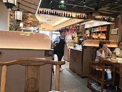 -乡土黄·鲜牛肉火锅·小龙虾(兴业街店)