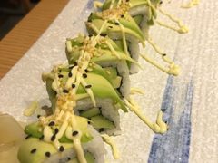 牛油果手握-富山日式料理(宽厚里店)