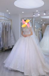 -台湾蔡美月婚纱租赁