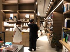 -茑屋书店(天目里店)