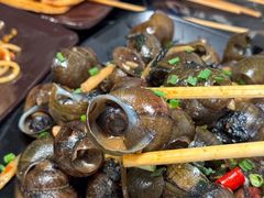 -正宗南铁拉叔沙煲螺·烧烤·秘制靓粥(南铁总店)