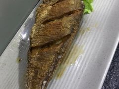 煎黄花鱼-海花锅盖烧烤店(怡馨家园店)