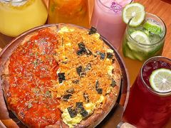 -Dragon Pizza•圆脸龙披萨·牛排餐厅