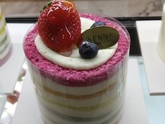 -罗森尼娜(德思勤店)