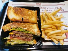 -The Habit Burger Grill 哈比特汉堡(复兴soho店)