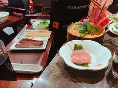 -佬土鹅肠火锅(解放路店)