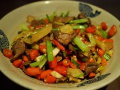 小炒黄牛肉-潇湘阁(昆泰国际大厦店)