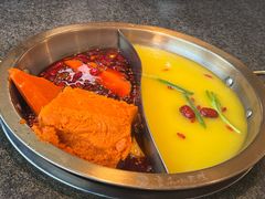 -小天鹅火锅·一线江景洪鼎旗舰店(洪崖洞店)