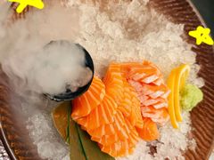 -牛YO寿喜烧·铁板烧和牛火锅自助(市府恒隆店)