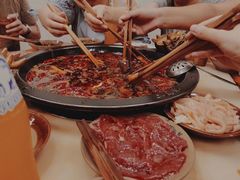 -黄潇洒老火锅(九眼桥宏济巷店)
