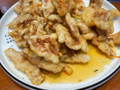 -老码头黑皮肘子锅包肉熏酱水饺(文政街店)