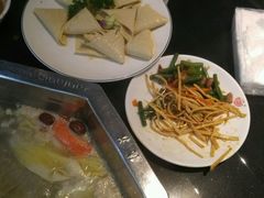 -重庆德庄火锅(体育中心店)