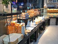面包甜点陈列柜-焙里思(协信店)