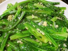 蒜蓉油麦菜-人和啤酒屋海鲜大排档(营口路店)