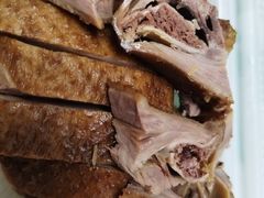 -潮汕三宝鲜牛肉火锅