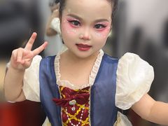 -吉田美学化妆美甲摄影培训(宁波校区)