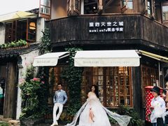 -猫的天空之城概念书店(杭州南宋御街店)