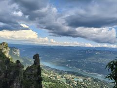 -蝶舞清江·恩施云顶景区(黄鹤峰林)