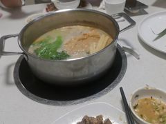 -煲王粤菜餐厅(中侨中心店)